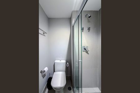Studio para alugar com 31m², 1 quarto e sem vaga Studio para alugar com 31m², 1 quarto e sem vagaBanheiro