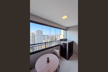 Studio para alugar com 31m², 1 quarto e sem vaga Studio para alugar com 31m², 1 quarto e sem vagaVaranda