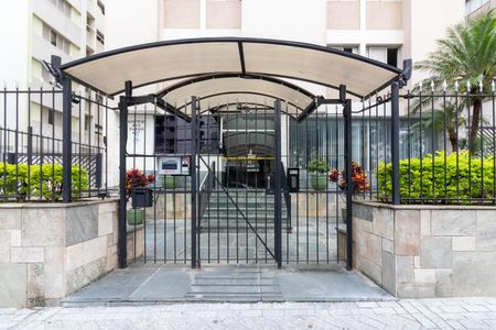 Apartamento para alugar com 88m², 2 quartos e 1 vaga Apartamento para alugar com 88m², 2 quartos e 1 vagaFachada