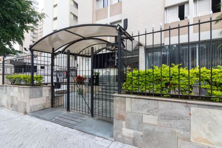 Apartamento para alugar com 88m², 2 quartos e 1 vaga Apartamento para alugar com 88m², 2 quartos e 1 vagaFachada