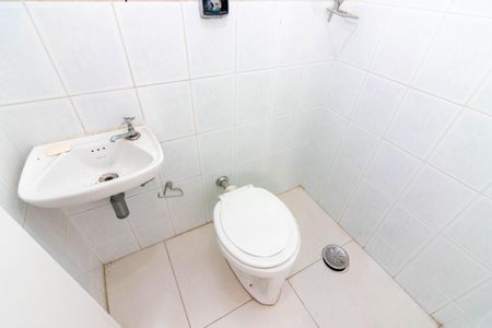 Apartamento para alugar com 88m², 2 quartos e 1 vaga Apartamento para alugar com 88m², 2 quartos e 1 vagaBanheiro de serviço