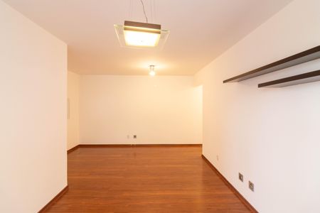 Sala de apartamento para alugar com 2 quartos, 88m² em Indianópolis, São Paulo