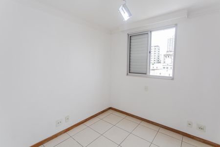 Apartamento à venda com 78m², 3 quartos e 2 vagasQuarto 3