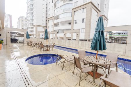 Apartamento à venda com 78m², 3 quartos e 2 vagasÁrea Comum - Piscina