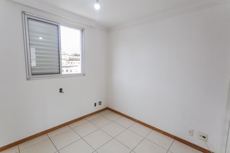 Apartamento à venda com 78m², 3 quartos e 2 vagasQuarto 2