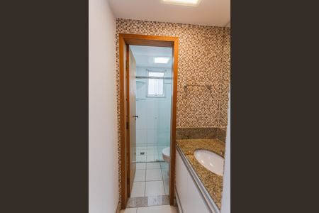 Apartamento à venda com 78m², 3 quartos e 2 vagasBanheiro Social