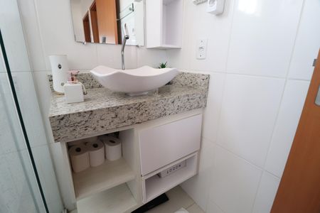 Apartamento para alugar com 47m², 2 quartos e 1 vagaBanheiro Social