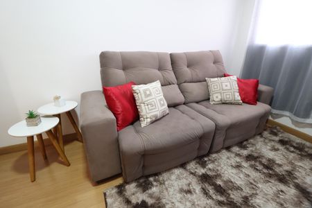 Apartamento para alugar com 47m², 2 quartos e 1 vagaSala