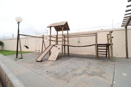 Apartamento para alugar com 47m², 2 quartos e 1 vagaÁrea comum - Playground