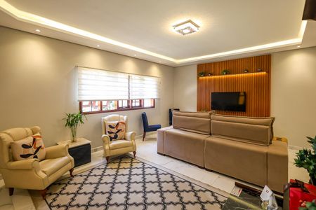 Casa para alugar com 300m², 3 quartos e 3 vagasSala