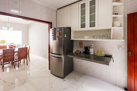 Casa para alugar com 300m², 3 quartos e 3 vagasCozinha