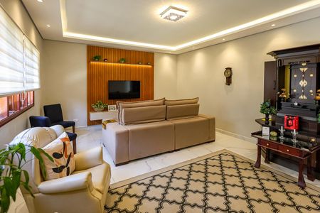 Casa para alugar com 300m², 3 quartos e 3 vagasSala