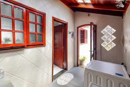 Casa para alugar com 300m², 3 quartos e 3 vagasLavanderia