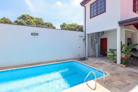 Casa para alugar com 300m², 3 quartos e 3 vagasPiscina