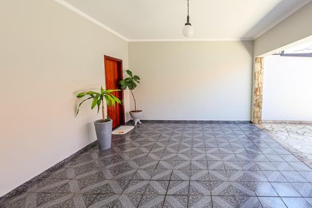 Casa para alugar com 300m², 3 quartos e 3 vagasGaragem