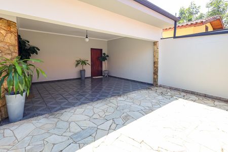 Casa para alugar com 300m², 3 quartos e 3 vagasGaragem