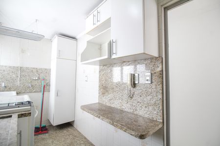 Apartamento para alugar com 55m², 2 quartos e 1 vagaCozinha e Área de Serviço