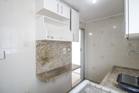 Apartamento para alugar com 55m², 2 quartos e 1 vagaCozinha e Área de Serviço