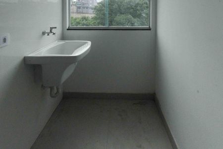 Apartamento para alugar com 42m², 2 quartos e sem vaga Apartamento para alugar com 42m², 2 quartos e sem vagaÁrea de Serviço