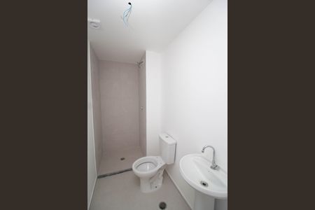 Apartamento para alugar com 34m², 2 quartos e sem vagaBanheiro