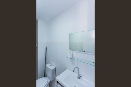 Banheiro de apartamento à venda com 2 quartos, 34m² em Nossa Senhora do O, São Paulo
