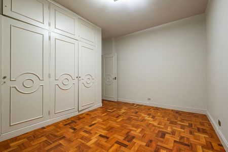Apartamento para alugar com 187m², 3 quartos e 1 vaga Apartamento para alugar com 187m², 3 quartos e 1 vagaSuíte