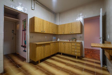 Apartamento para alugar com 187m², 3 quartos e 1 vaga Apartamento para alugar com 187m², 3 quartos e 1 vagaCozinha