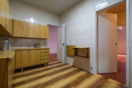 Apartamento para alugar com 187m², 3 quartos e 1 vaga Apartamento para alugar com 187m², 3 quartos e 1 vagaCozinha