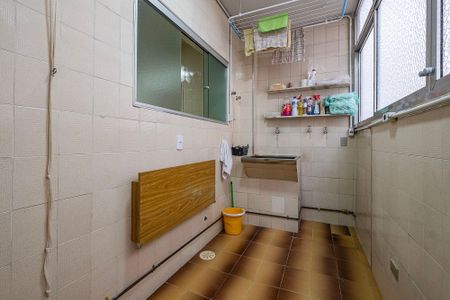 Apartamento para alugar com 187m², 3 quartos e 1 vaga Apartamento para alugar com 187m², 3 quartos e 1 vagaÁrea de Serviço