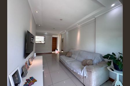 Apartamento à venda com 76m², 3 quartos e 1 vagaSala