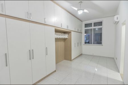 Apartamento para alugar com 100m², 3 quartos e 1 vaga Apartamento para alugar com 100m², 3 quartos e 1 vagaSuíte