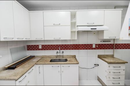 Apartamento para alugar com 100m², 3 quartos e 1 vaga Apartamento para alugar com 100m², 3 quartos e 1 vagaCozinha
