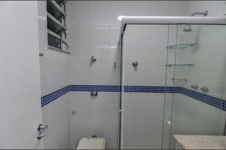 Apartamento para alugar com 100m², 3 quartos e 1 vaga Apartamento para alugar com 100m², 3 quartos e 1 vagaBanheiro da Suíte