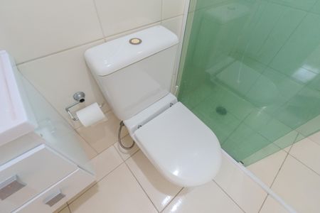 Banheiro de apartamento para alugar com 1 quarto, 42m² em Bela Vista, São Paulo