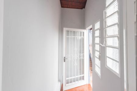 Hall de entrada de casa para alugar com 3 quartos, 100m² em Jardim dos Oliveiras, Campinas