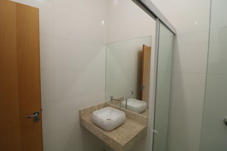 Apartamento para alugar com 42m², 1 quarto e sem vagaBanheiro