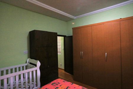 Casa para alugar com 200m², 3 quartos e 4 vagas Casa para alugar com 200m², 3 quartos e 4 vagasQuarto