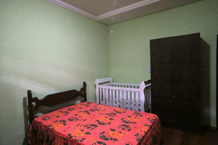 Casa para alugar com 200m², 3 quartos e 4 vagas Casa para alugar com 200m², 3 quartos e 4 vagasQuarto