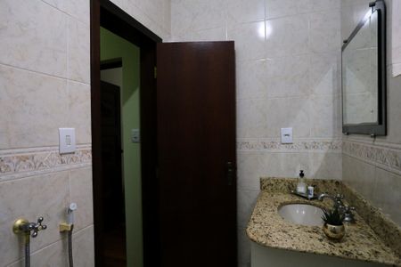 Casa para alugar com 200m², 3 quartos e 4 vagas Casa para alugar com 200m², 3 quartos e 4 vagasBanheiro