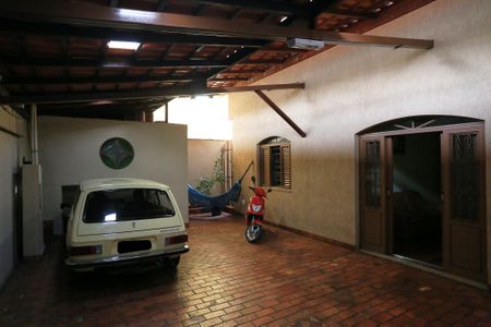 Casa para alugar com 200m², 3 quartos e 4 vagas Casa para alugar com 200m², 3 quartos e 4 vagasGaragem