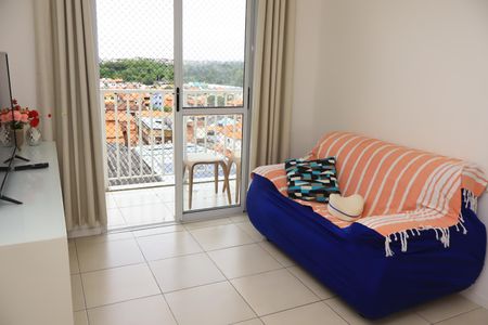 Sala de apartamento para alugar com 2 quartos, 65m² em Itapuã, Salvador