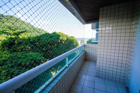 Apartamento para alugar com 130m², 2 quartos e 1 vaga Apartamento para alugar com 130m², 2 quartos e 1 vagaVaranda da Suíte 1