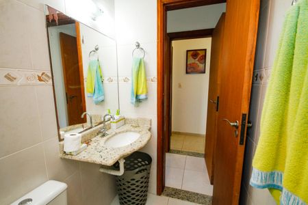 Apartamento para alugar com 130m², 2 quartos e 1 vaga Apartamento para alugar com 130m², 2 quartos e 1 vagaBanheiro da Suíte 1