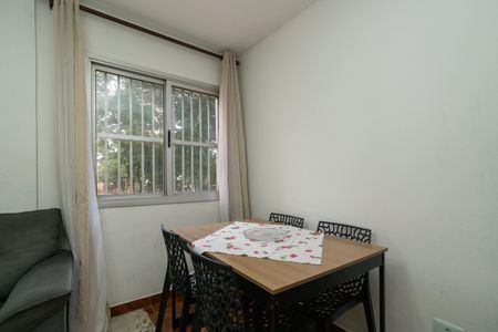 Apartamento à venda com 45m², 2 quartos e 1 vagaSala