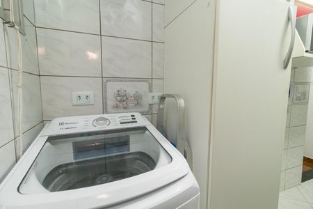 Apartamento à venda com 45m², 2 quartos e 1 vagaÁrea de Serviço