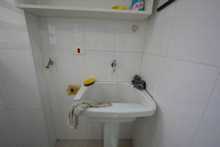 Apartamento à venda com 64m², 2 quartos e 1 vagaÁrea de Serviço