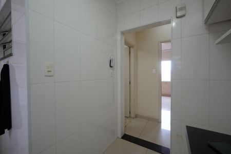 Apartamento à venda com 64m², 2 quartos e 1 vagaCozinha