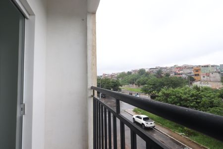 Apartamento para alugar com 42m², 2 quartos e sem vagaSacada