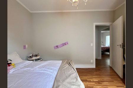 Casa de condomínio à venda com 340m², 4 quartos e 4 vagas Casa de condomínio à venda com 340m², 4 quartos e 4 vagasQuarto 1