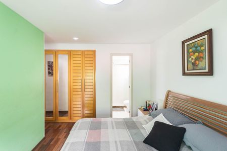 Apartamento à venda com 142m², 3 quartos e 2 vagasSuíte